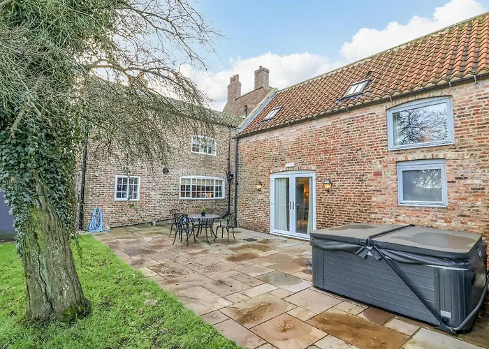 Servant's Quarters Apartment *