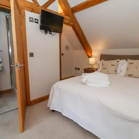 Servant's Quarters *